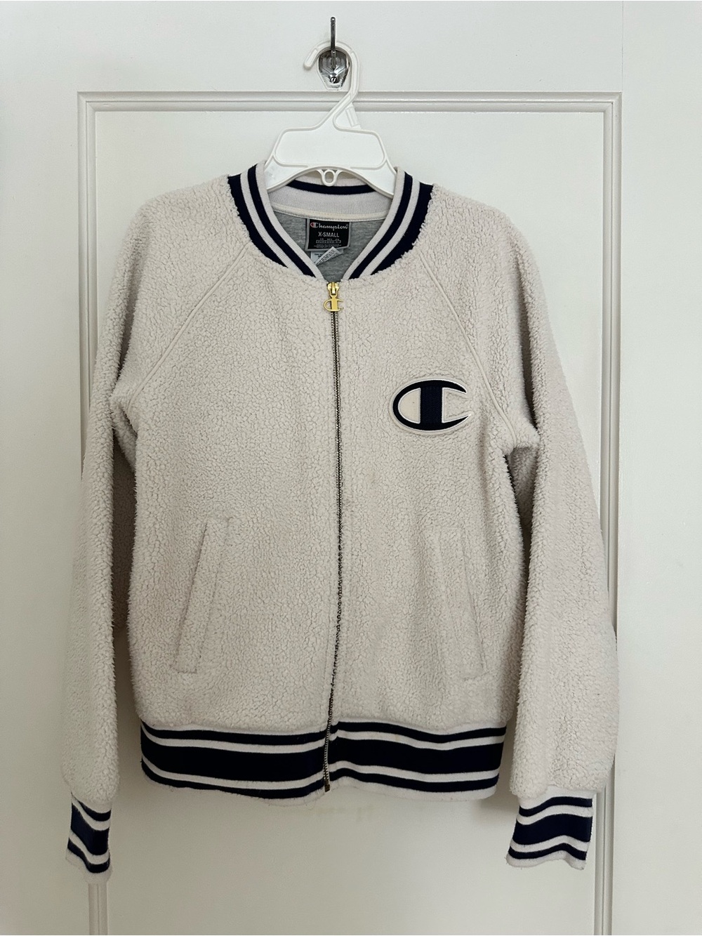 Champion Women XS Cream Sherpa Jacket with Navy Trim